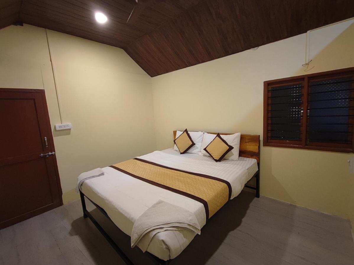 Shivam Bnb Mandrem Resort Exterior foto