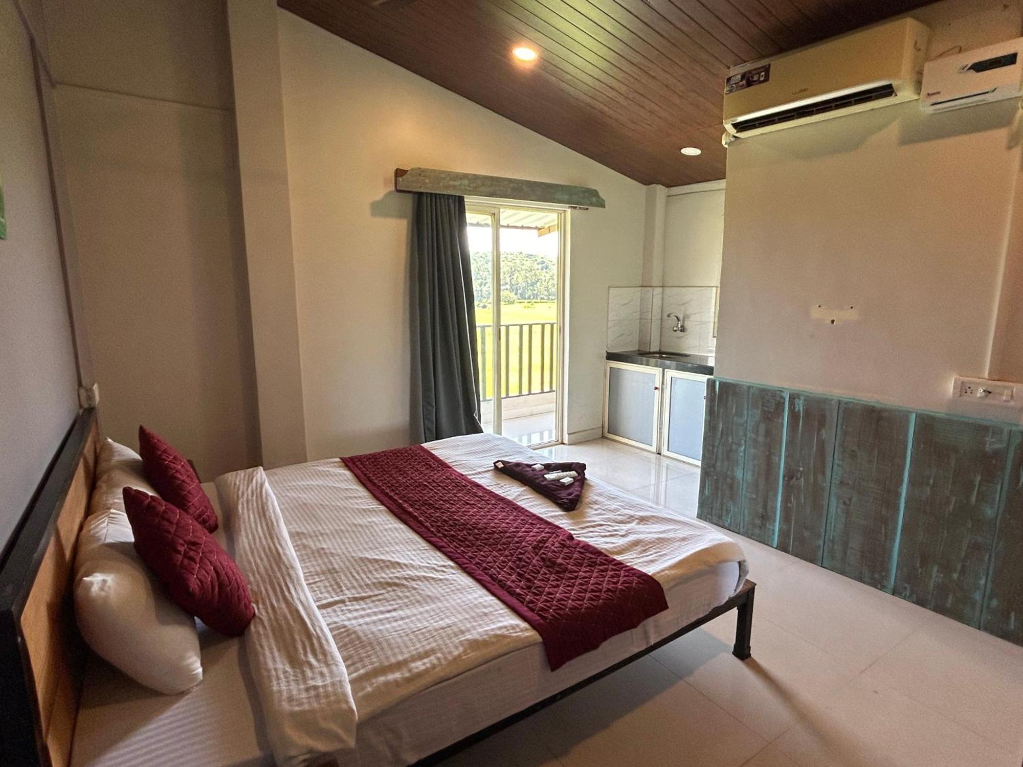Shivam Bnb Mandrem Resort Exterior foto